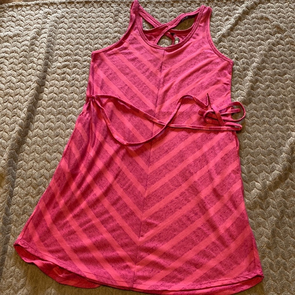 NORTH FACE. Women’s dress.